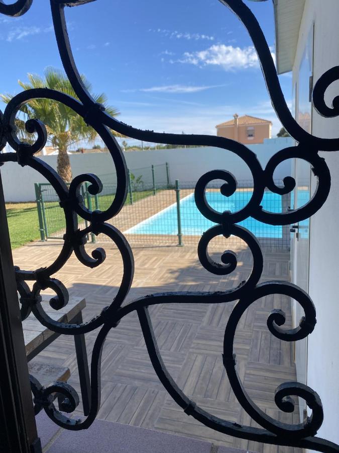 Sumatra Villa Chiclana de la Frontera Eksteriør bilde